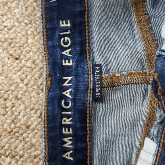 American Eagle Outfitters Blue Distressed Jean shorts Size 4 - Picture 2 of 7